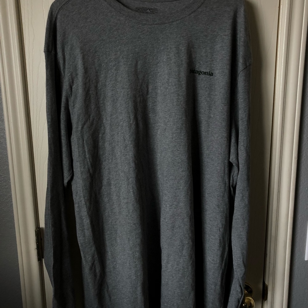 Men’s Patagonia long sleeve size XXL